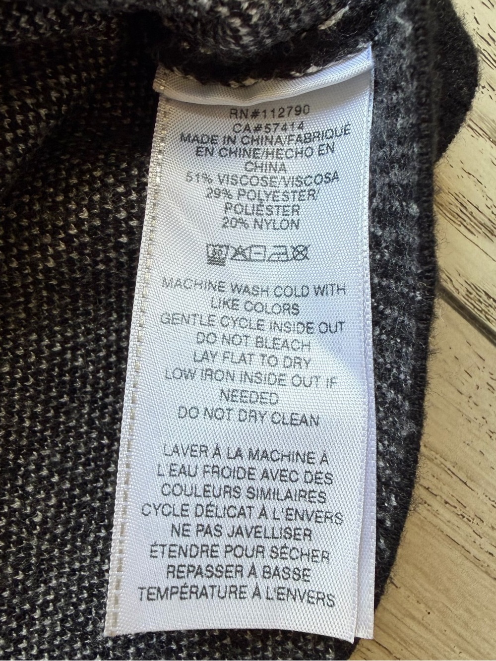 True Religion Black Logo Cropped Sweatshirt XL - Picture 3 of 5